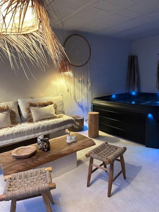 Superbe Maison Avec Jacuzzi Ventabren Exterior photo